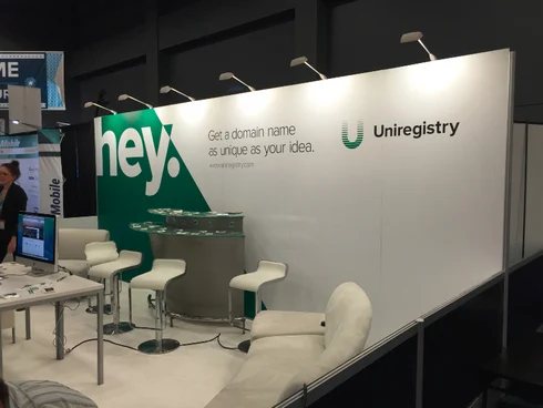 uniregistry-booth