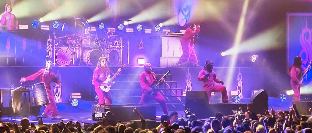 Band Slipknot files lawsuit against Slipknot.com — Heavy metal