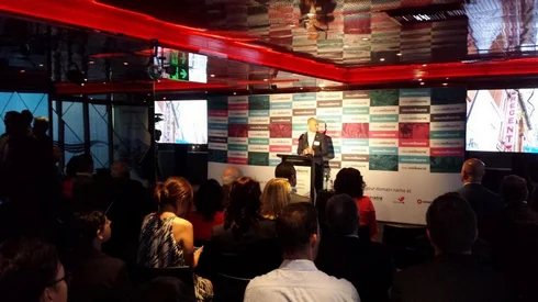 2,775 registrations, .restaurant has solid first day — .Melbourne hits