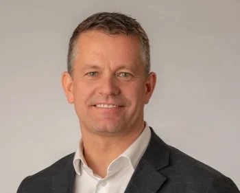 Defensive domains for its U.S. CEO, but… — Walmart registers