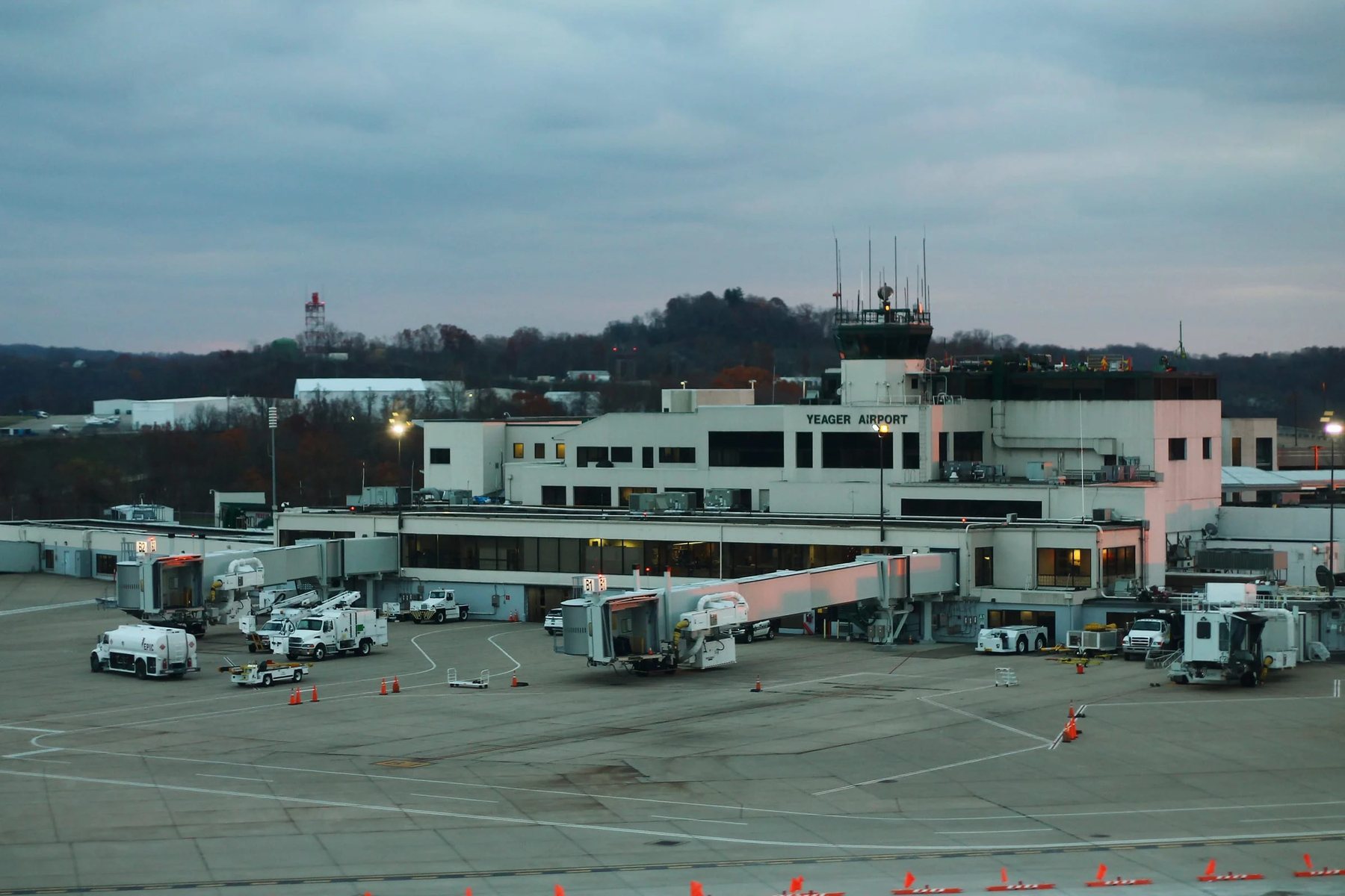 Airport tries to reverse hijack a domain name — West Virginia