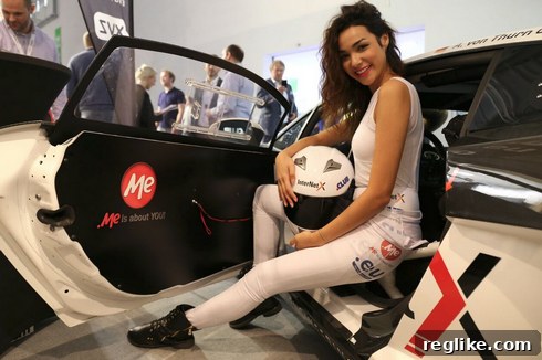 InterNetX's Lamborghini R-EX: A Supercar Reimagined 3 InterNetX Lamborghini R-EX Racecar Detail