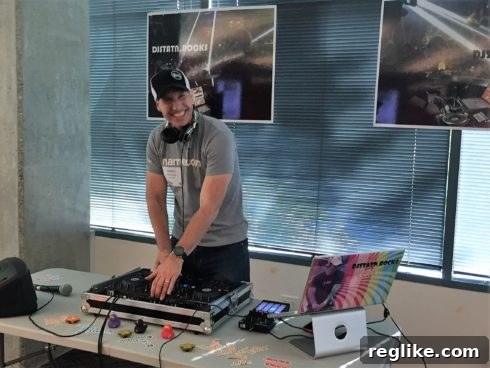 DNSeattle The Highlights Reel 3 Statton Hammock of Rightside performing as DJ at the DNSeattle meetup.