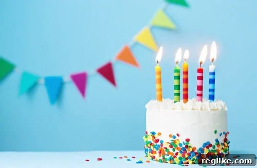 New TLDs: Five Years of Evolution 2 Picture of a birthday cake with five candles, symbolizing the 5th anniversary of new Top-Level Domains (nTLDs) in the domain industry