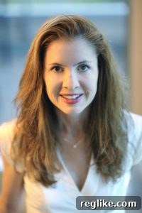 Christa Taylor to Drive New TLD Initiatives at Com Laude 2 Headshot of Christa Taylor